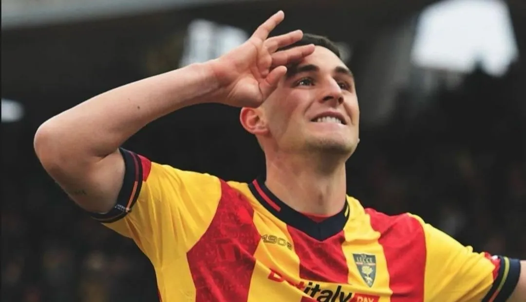 Lecce-Fiorentina 3-2, il Via del Mare esplode in zona Cesarini | Le pagelle salentine