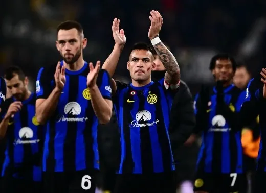 Serie A, classifiche a confronto: l'Inter vola a +19, crollo Napoli e Sassuolo