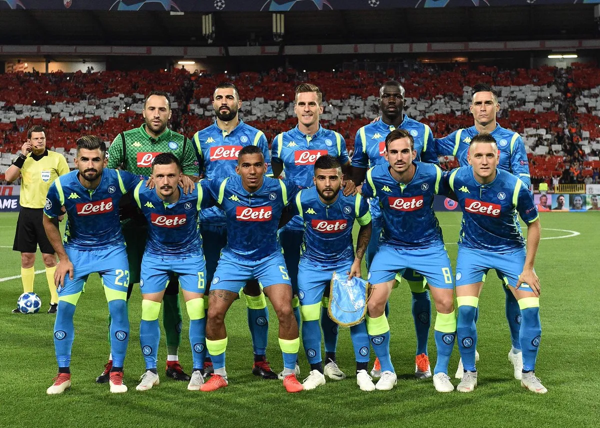 Napoli sfortunato a Belgrado: finisce a reti bianche