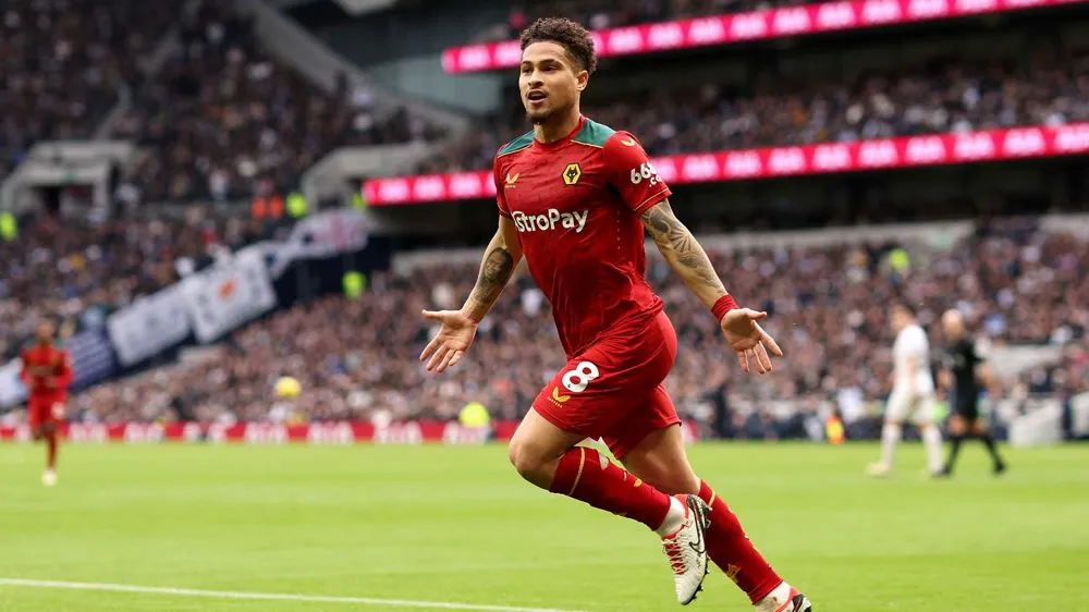 Manchester United, occhi su Joao Gomes dei Wolves. Può essere il "nuovo" Casemiro...