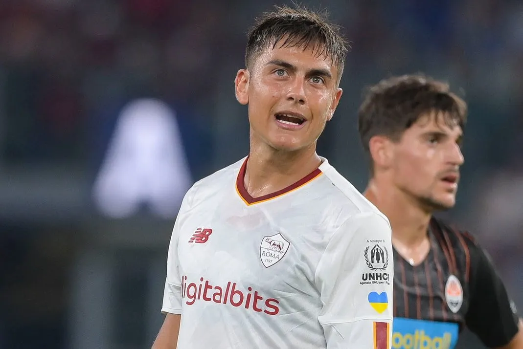 Dybala festeggia il Mondiale: "Grazie allo staff tecnico dell'Argentina"