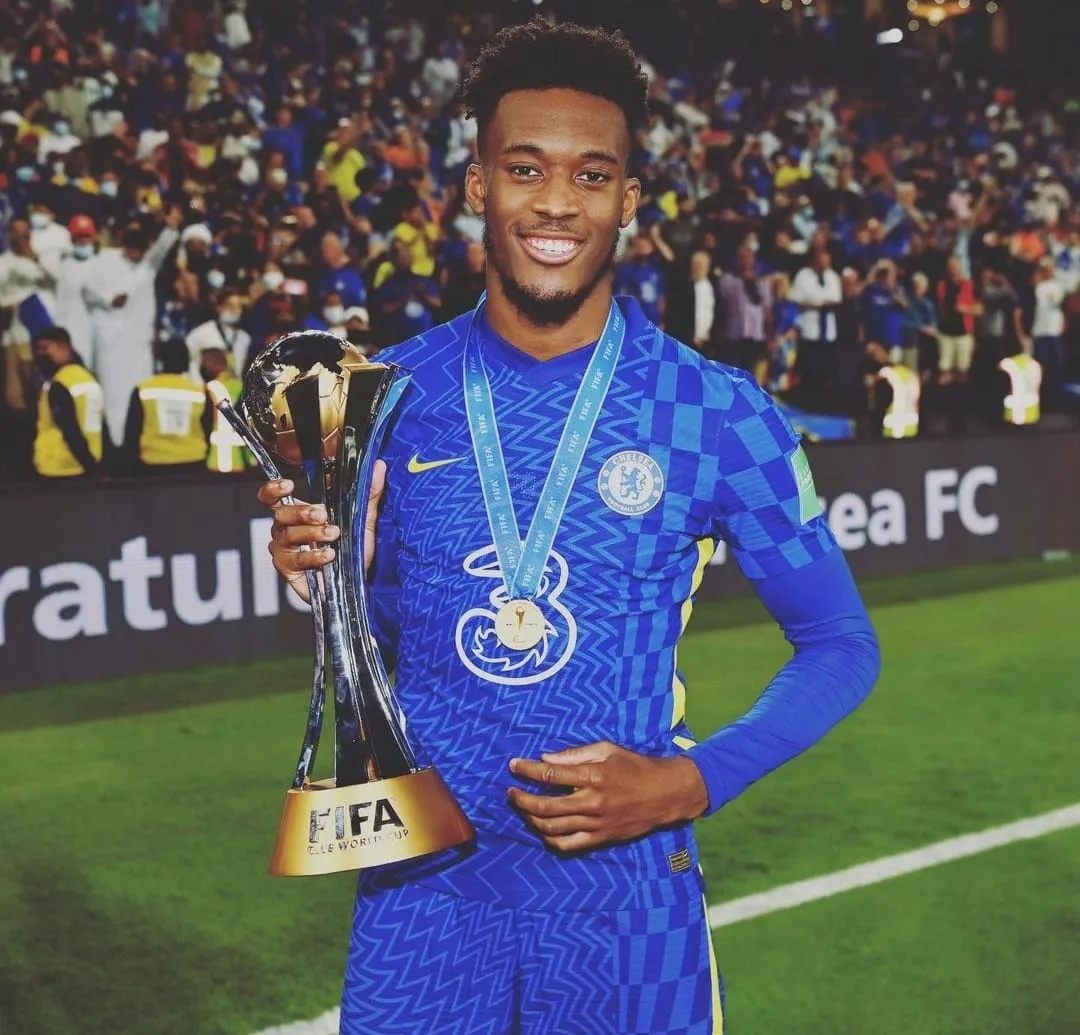 Chelsea, cessione a titolo definitivo: Hudson-Odoi saluta