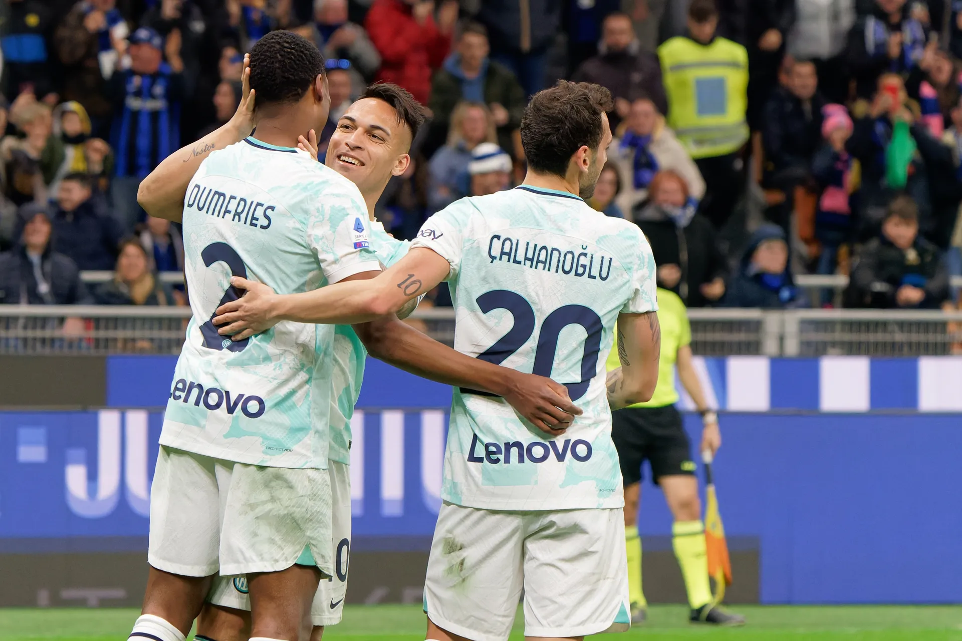 Inter, con l'Udinese una maglia "Transformers"