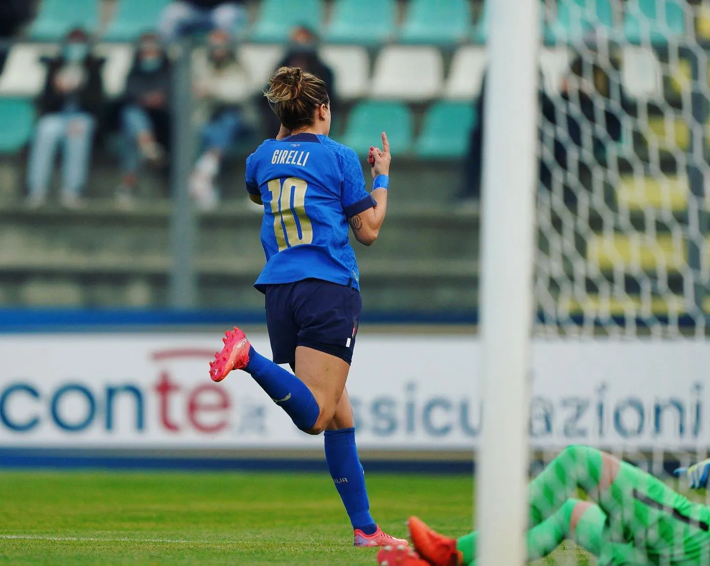 Girelli: il gol più bello degli Euro 2025 incanta i tifosi