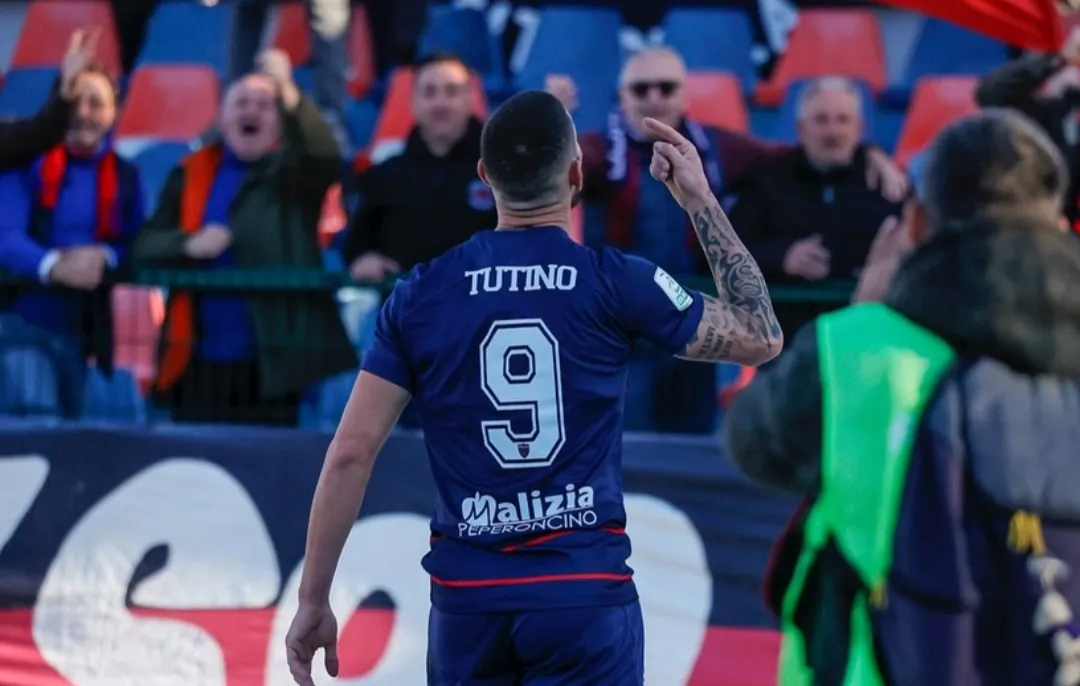 Cosenza, finalmente Tutino: Viali chiede i gol salvezza al suo bomber