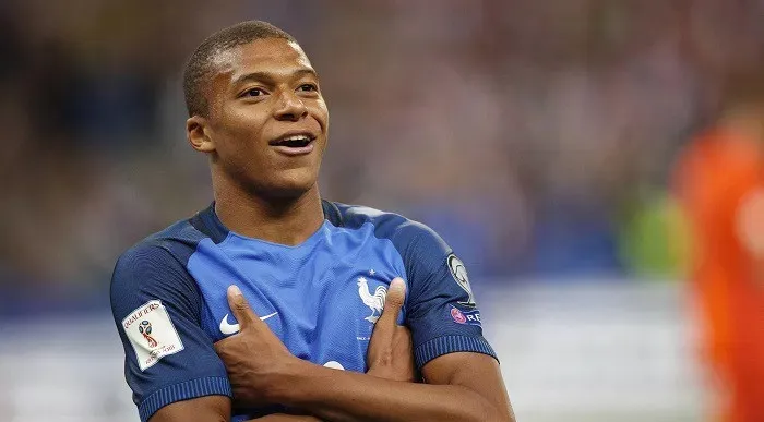 Mbappe-Psg: voce clamorosa dalla Francia