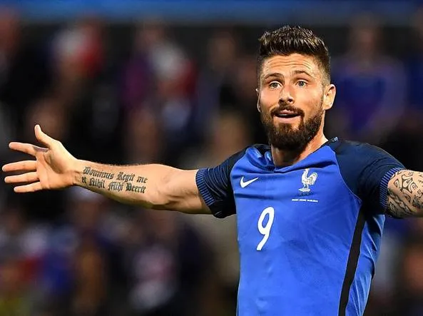 Milan, quanti dubbi in attacco: si salva il solo Giroud…aspettando Ibrahimovic
