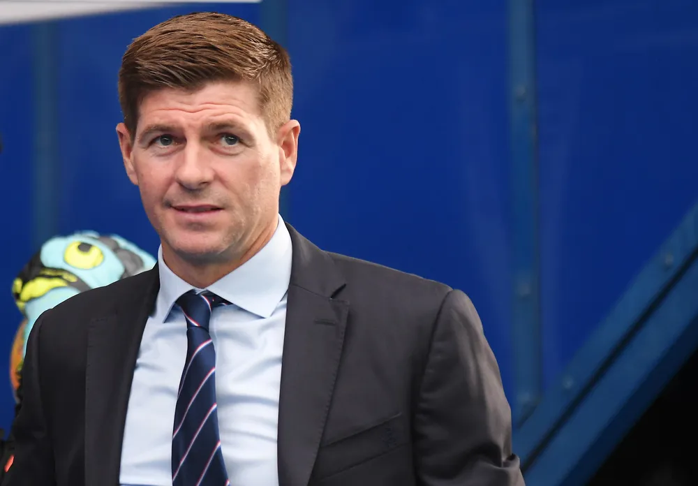 Steven Gerrard candidato per la panchina dei Rangers