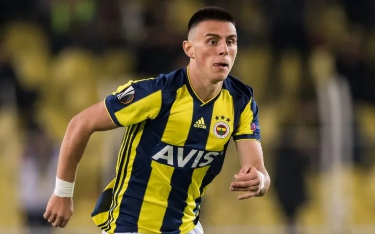 Napoli, è fatta per Elmas