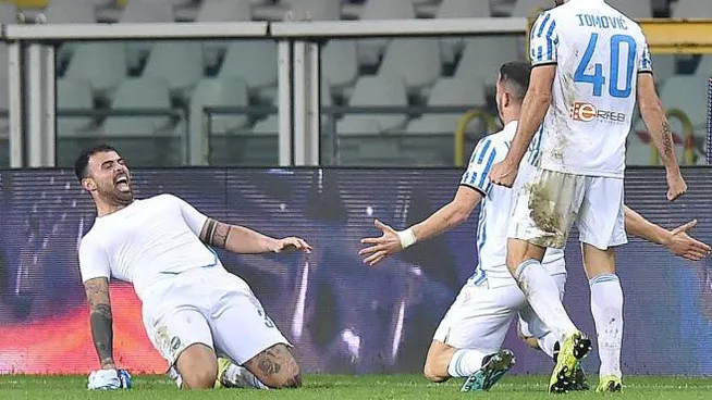 Torino-SPAL 1-2: Petagna e Strefezza rimontano