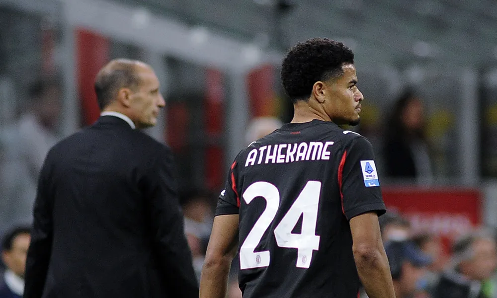 Milan, svista difensiva e primo gol a San Siro: la pazza serata di Athekame