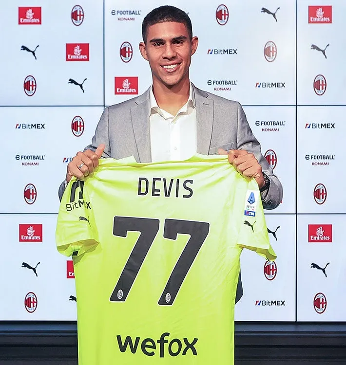 Milan, rientra alla base Devis Vazquez