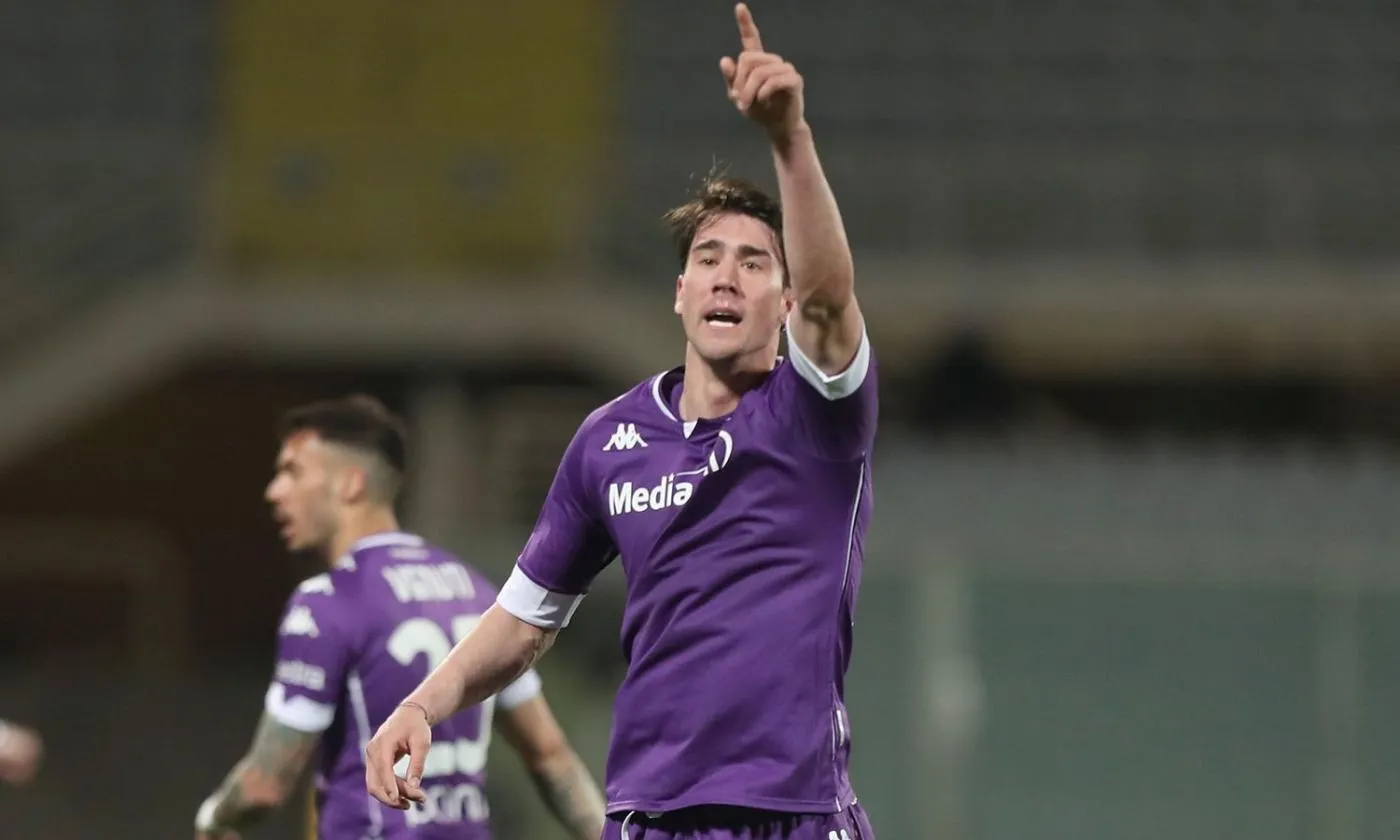 Milan, 50 milioni per convincere Commisso: Vlahovic può arrivare