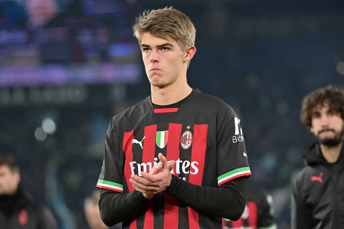 Milan-Verona, De Ketelaere titolare: poi summit con la dirigenza