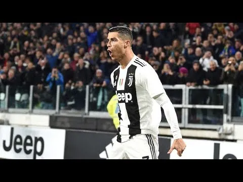 Ronaldo consiglia il difensore alla Juve