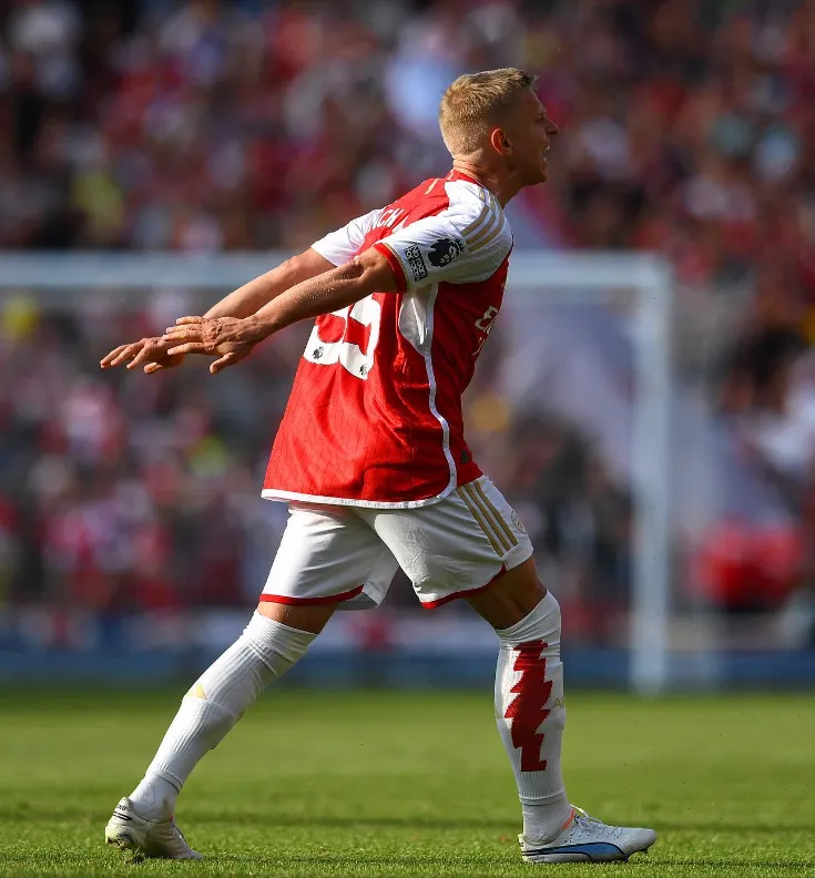 Arsenal, un difensore verso la cessione
