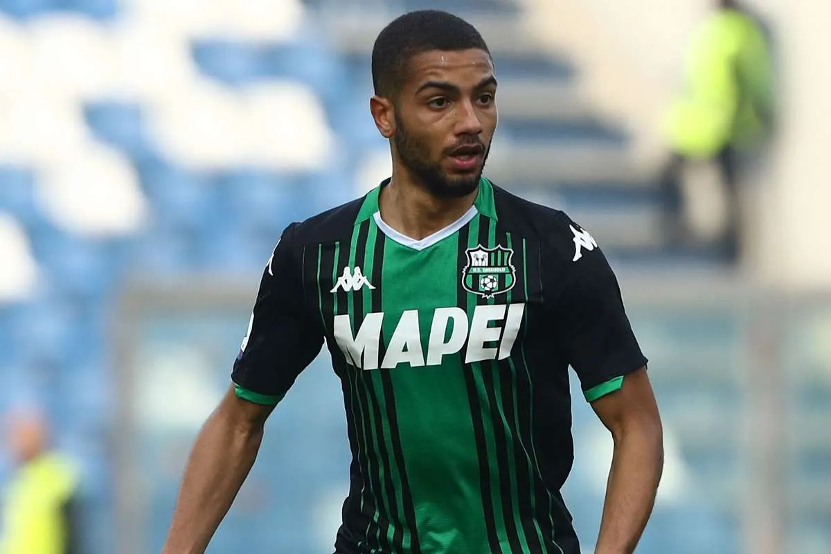 Sassuolo, infortunio Toljan! Lascia il campo in barella