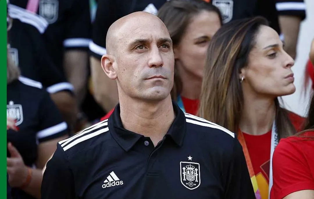 Caso Rubiales, la Fifa pensa a una sanzione esemplare