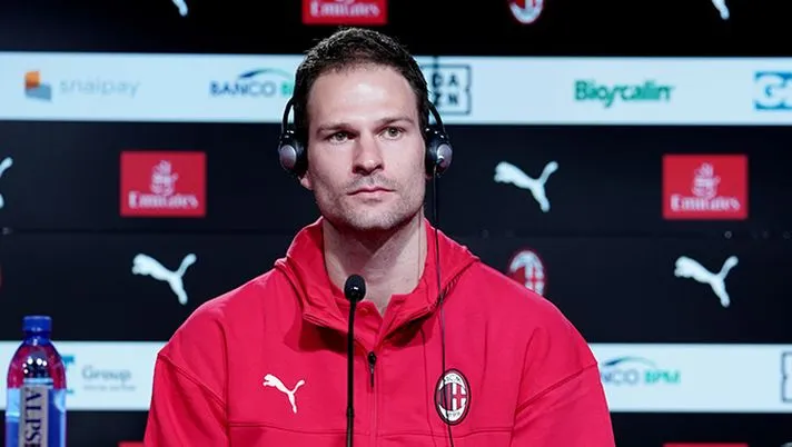 Esclusiva CS Asmir Begovic: ''In Inghilterra da rifugiato, la mia esperienza. Su Pioli''