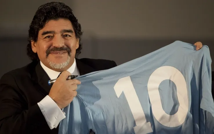 Napoli, primato con poker di goal nel ricordo di Maradona