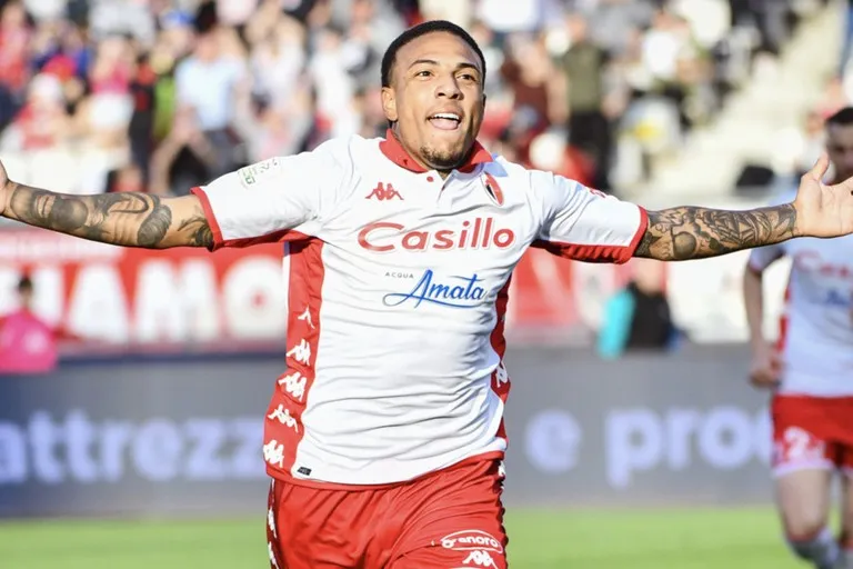Hellas Verona, Michael Ijemuan Folorunsho: l'azzurro nel futuro?