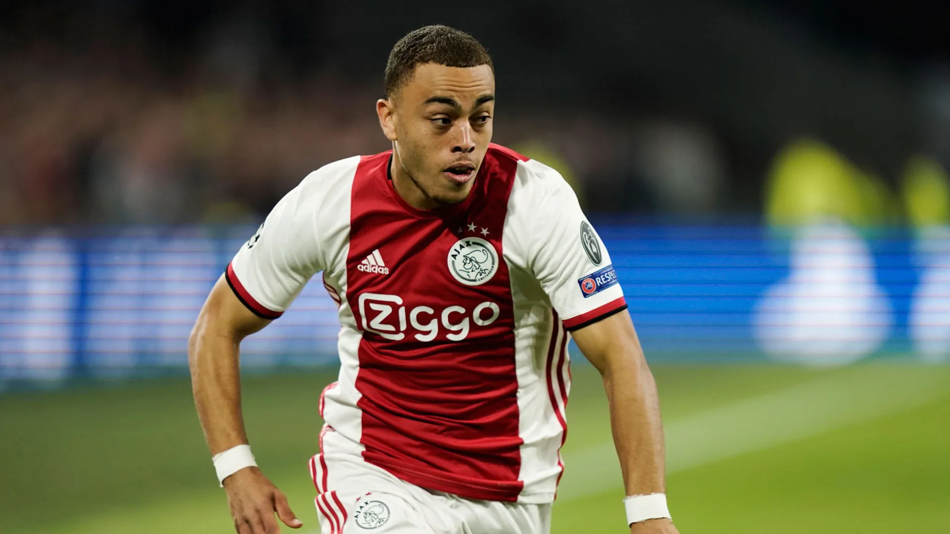 Barcellona: vicino l'acquisto di Dest dall'Ajax