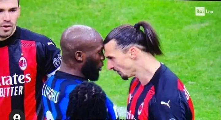 Lukaku-Ibrahimovic: nervi tesi in campo, cosa si sono detti