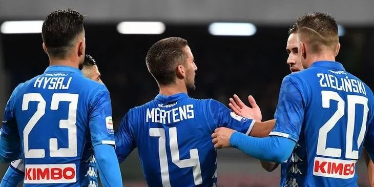 Napoli: manita all’Empoli con superMertens!
