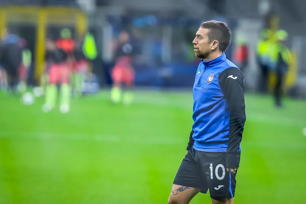 Papu Gómez sullo stop: "Non riuscivo a vedere il calcio, mi allenavo da solo ma piangevo ogni giorno"
