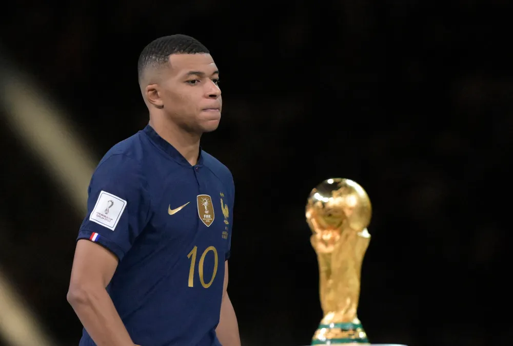 UFFICIALE, Kylian Mbappé è un nuovo giocatore del Real Madrid