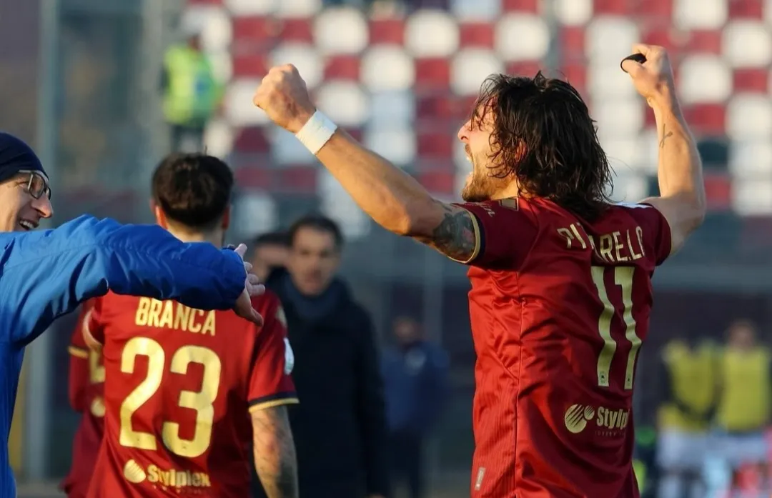 Ufficiale Catanzaro, Pittarello e' un nuovo attaccante giallorosso