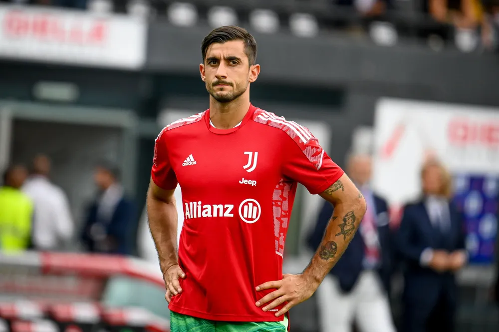 Genoa, presto l'offerta per Perin: è il primo obiettivo