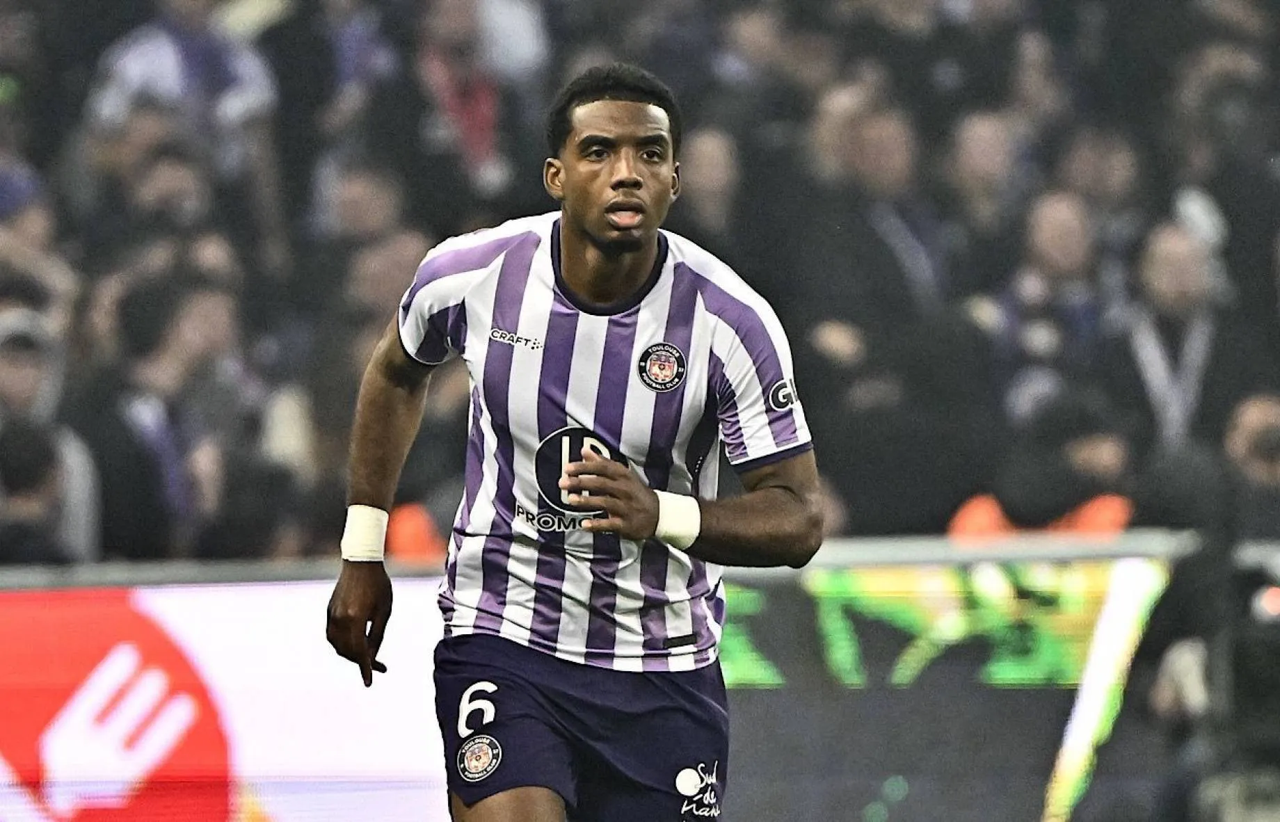 Bologna, svolta decisa: all in su Logan Costa