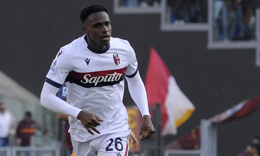 Bologna, anche Lucumí aspetta un'altra squadra?
