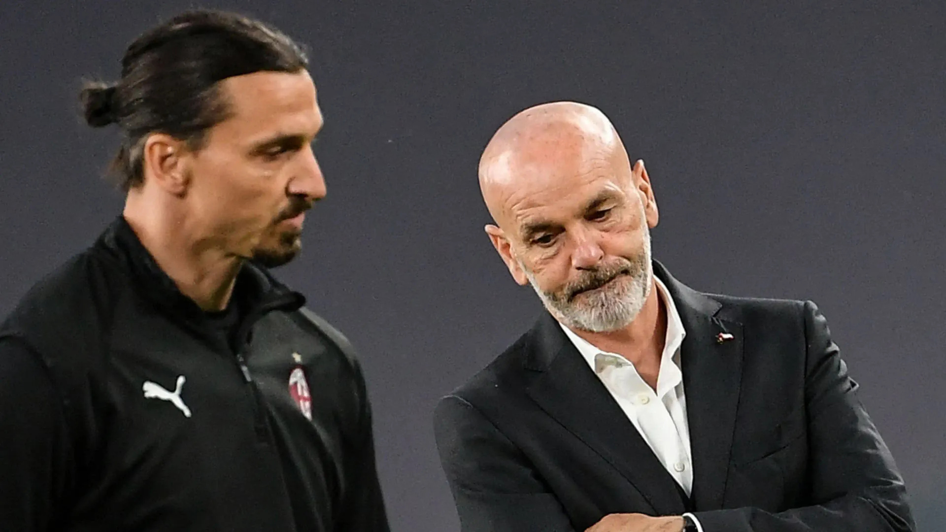 Milan, Ibrahimovic scrive “My reflection”: curiosità e speranza tra i tifosi