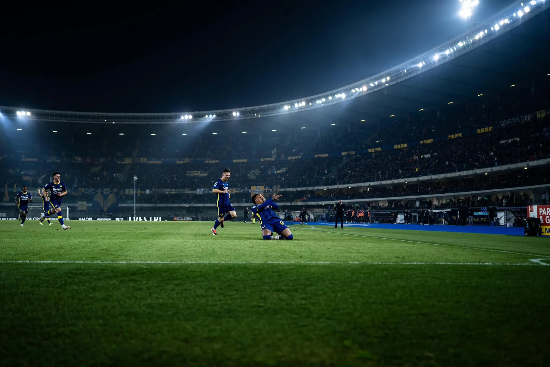 Hellas Verona, bene le prestazioni ma serve il colpaccio
