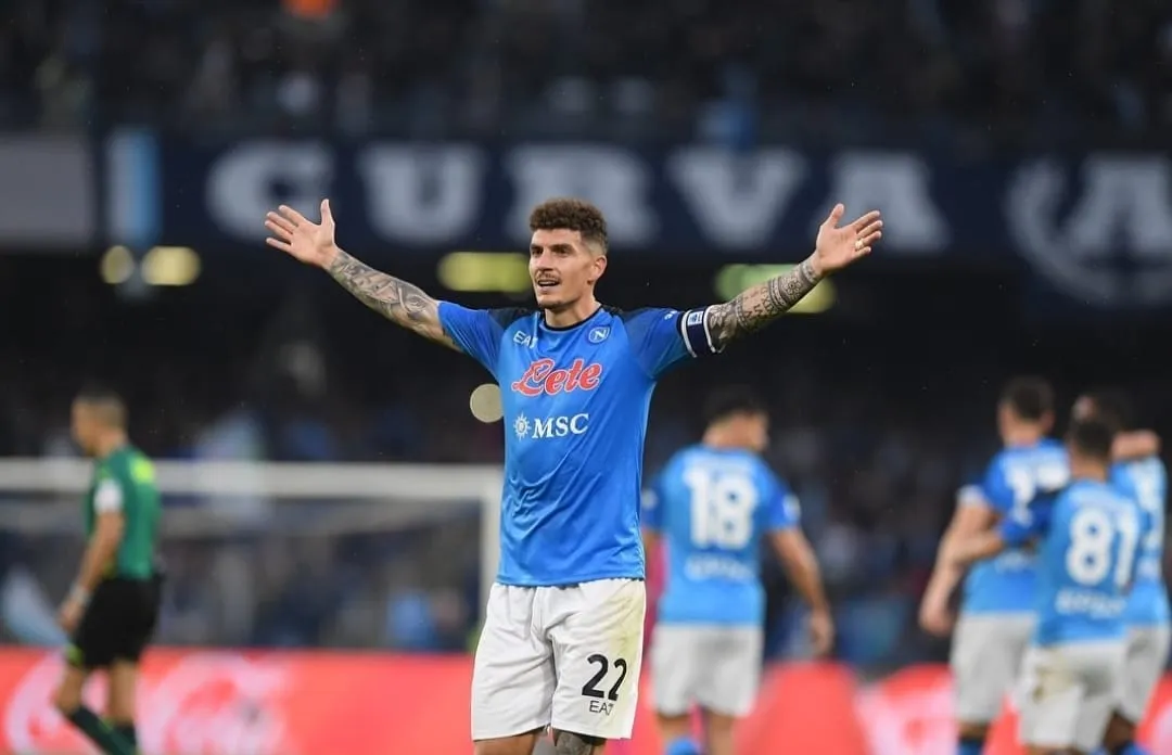 Napoli, ufficiale il rinnovo di Di Lorenzo