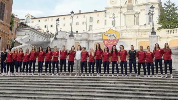 Roma: Presentazione squadra femminile