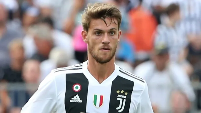 Torino, in difesa spunta l'idea Rugani