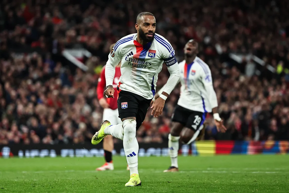 Lione, Lacazette