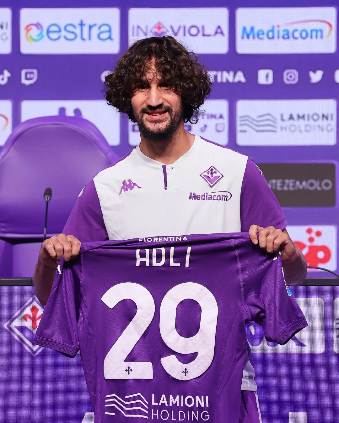 Fiorentina, Adli: "Voglio pensare solo al campo e crescere"