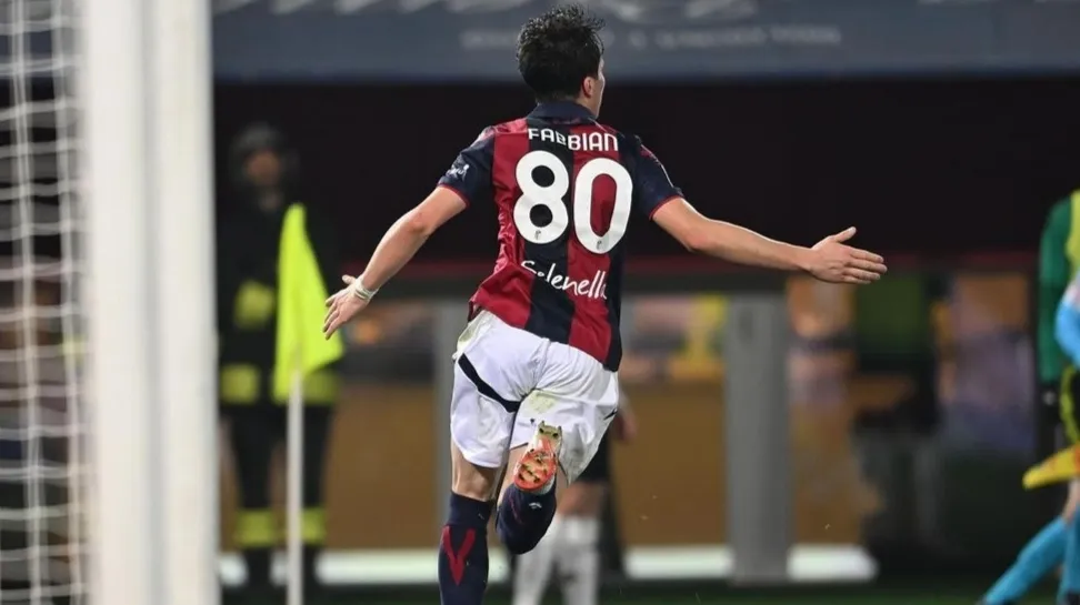 Bologna - Hellas Verona 2-0, sinfonia rossoblù e di nuovo quarto posto in solitaria | Le pagelle felsinee