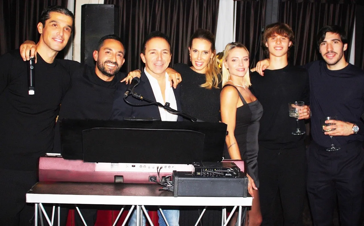 Tonali torna a Milano: grande festa per la manager Mecacci