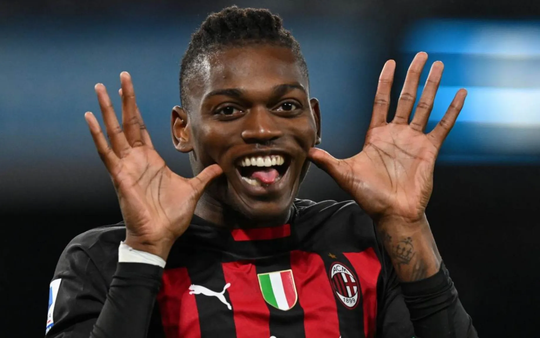Milan, Leao si diverte con il Portogallo: il miglior biglietto da visita per il derby