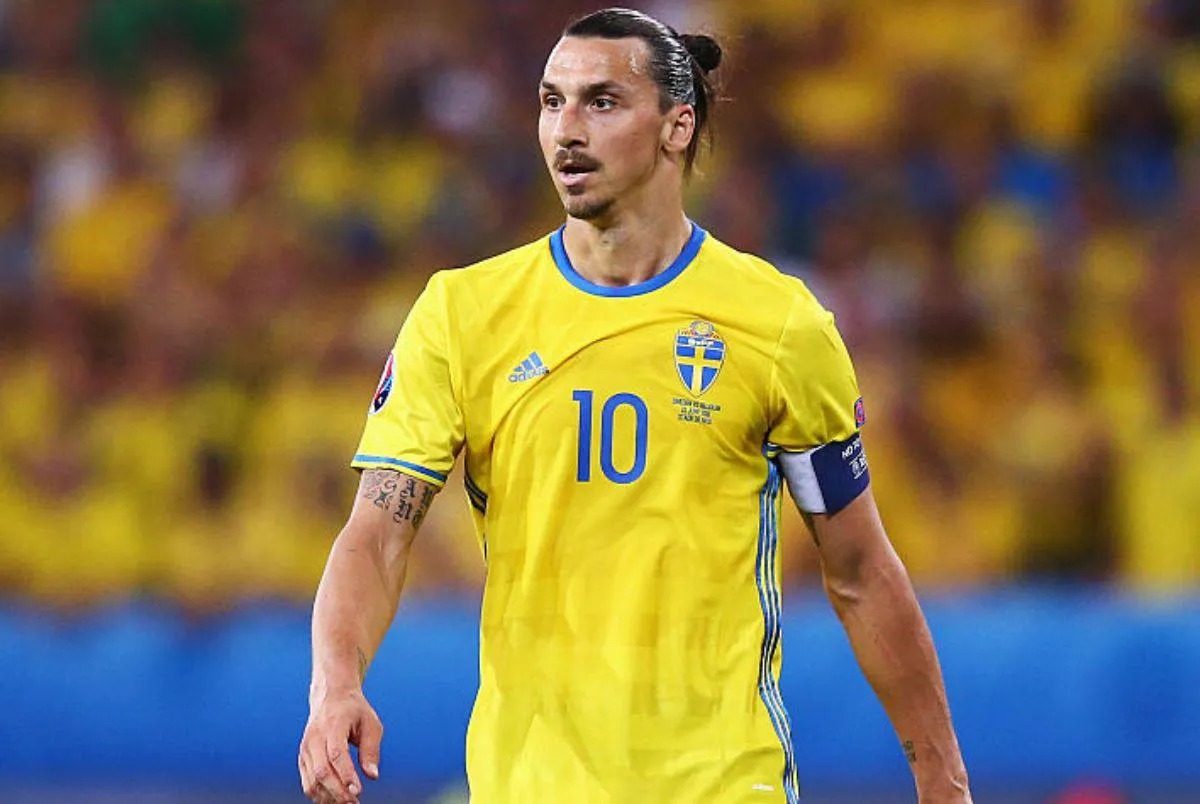 Milan, apprensione Ibrahimovic, si ferma in allenamento: la situazione