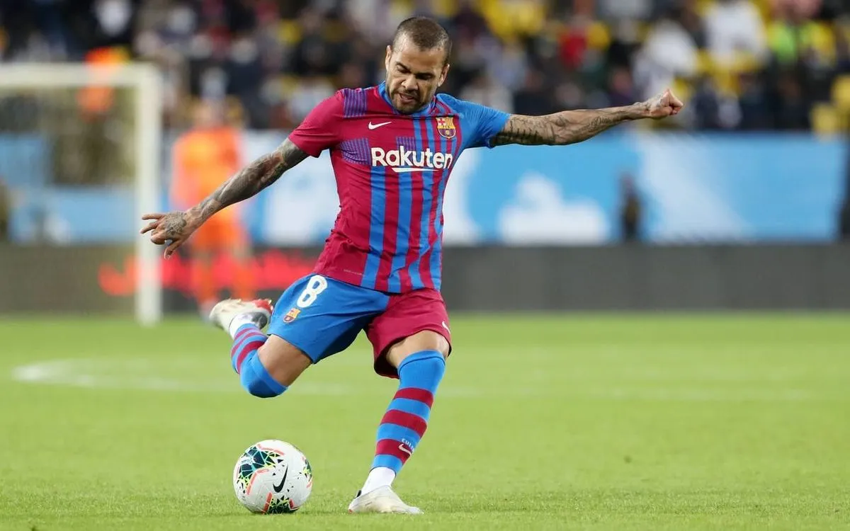 Dani Alves come Ibra: il Barcellona batte l'Atletico