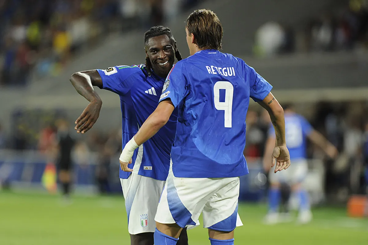 Italia, vittoria da 105 anni: 4 gol subiti e un sorriso raro