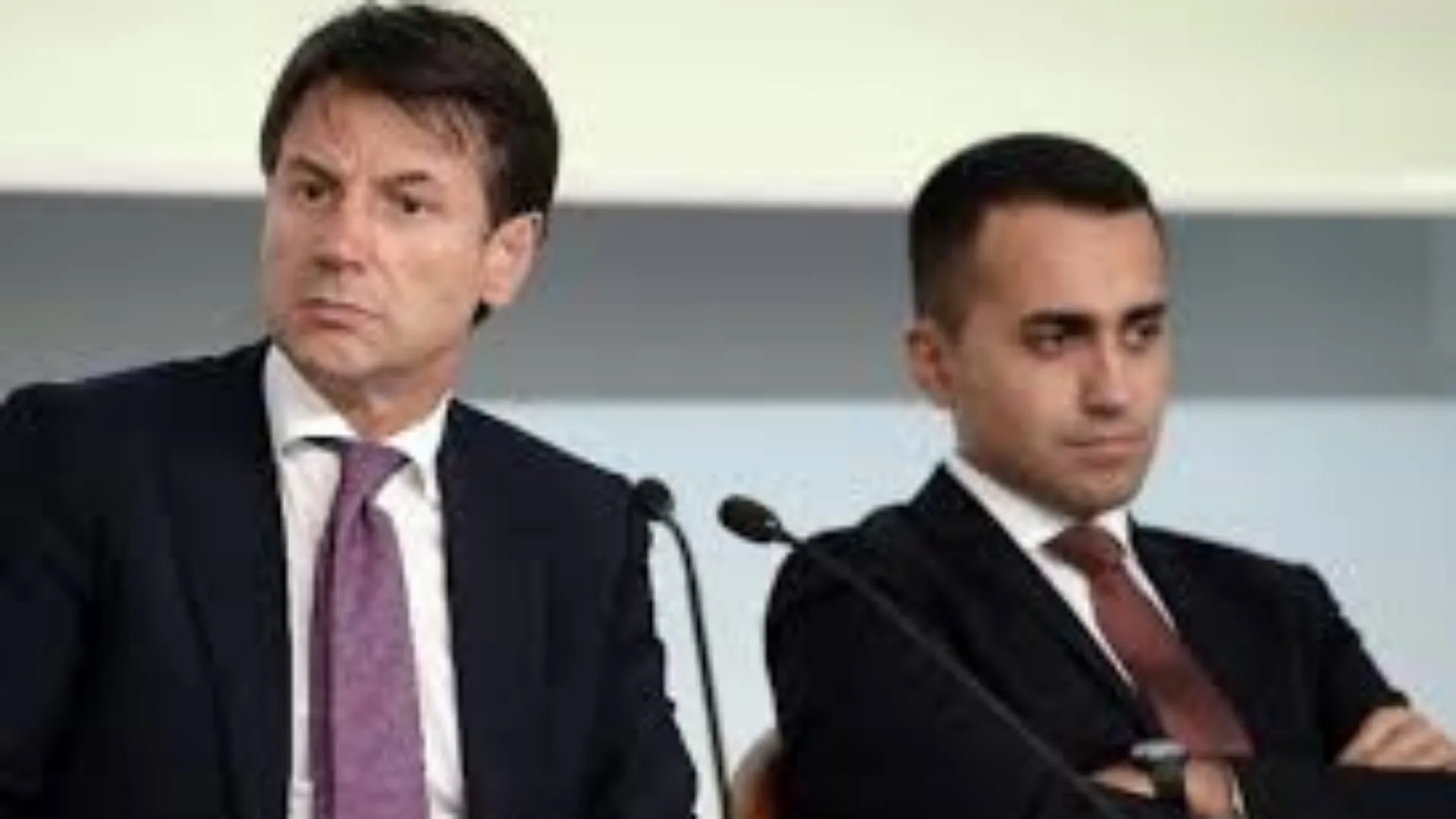 Conte pronto a dire si al Mes, Di Maio infuriato lascia il governo?