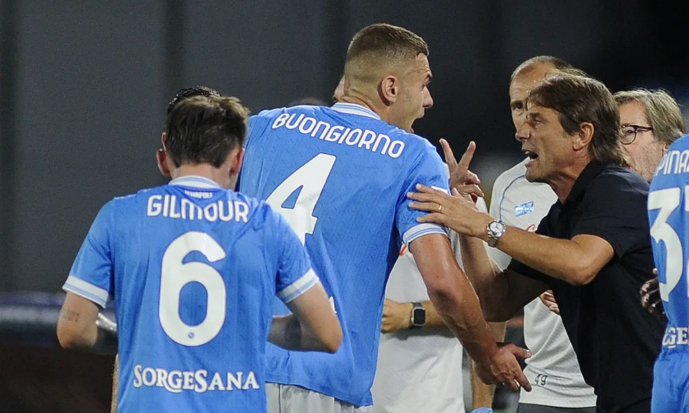 Napoli, allenamento verso l'Eintracht: assenti due giocatori