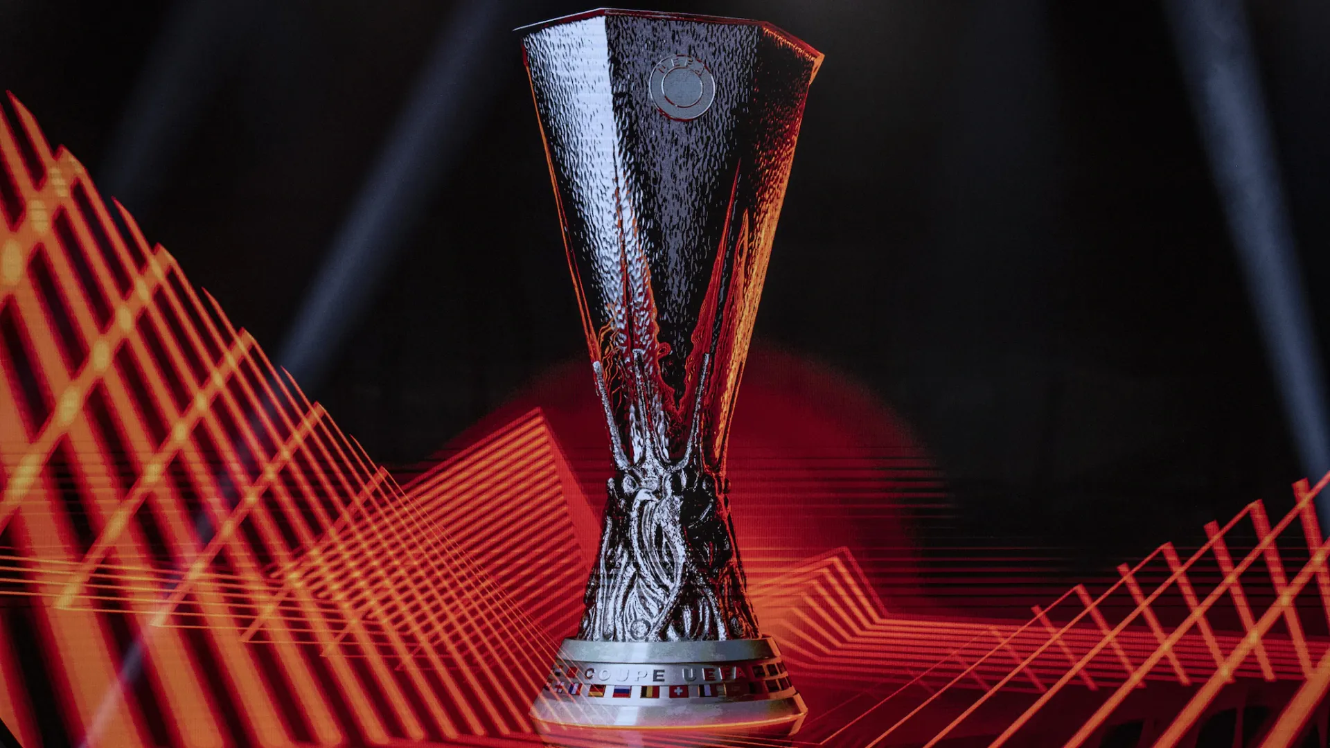 Europa League, gli arbitri di Roma e Atalanta